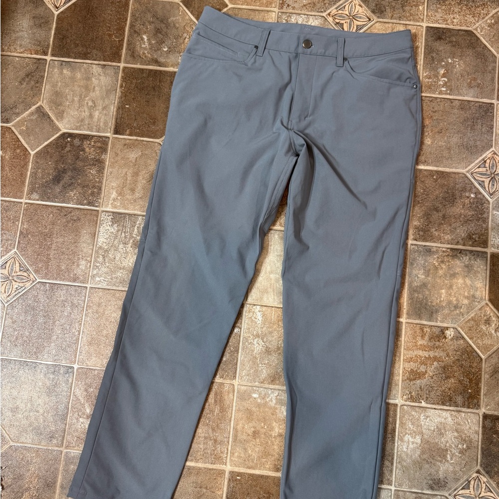 Lululemon Athletica ABC 5 Pocket Warpstreme Pants